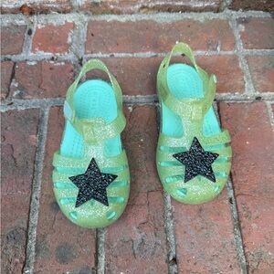 Crocs Kids Isabella Green Glitter Fisherman Sandals Size 8C child toddler